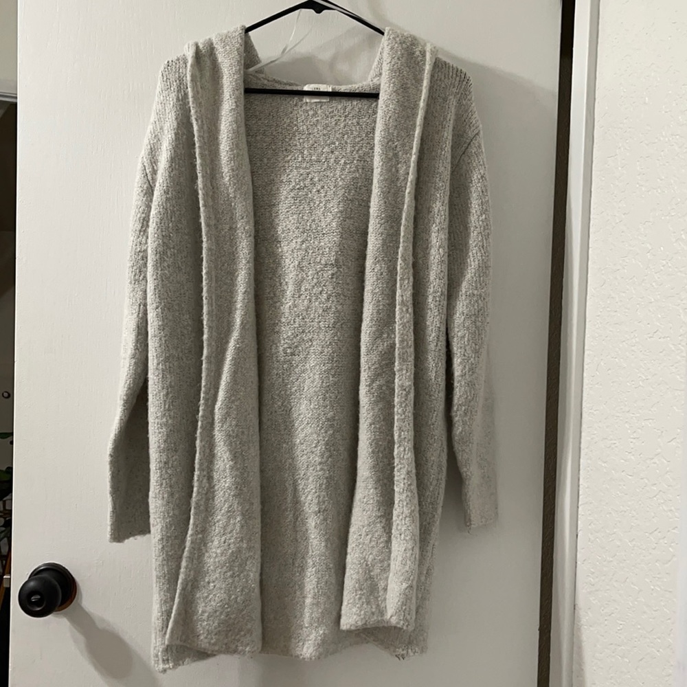 LIGHT GRAY HOODED CARDIGAN